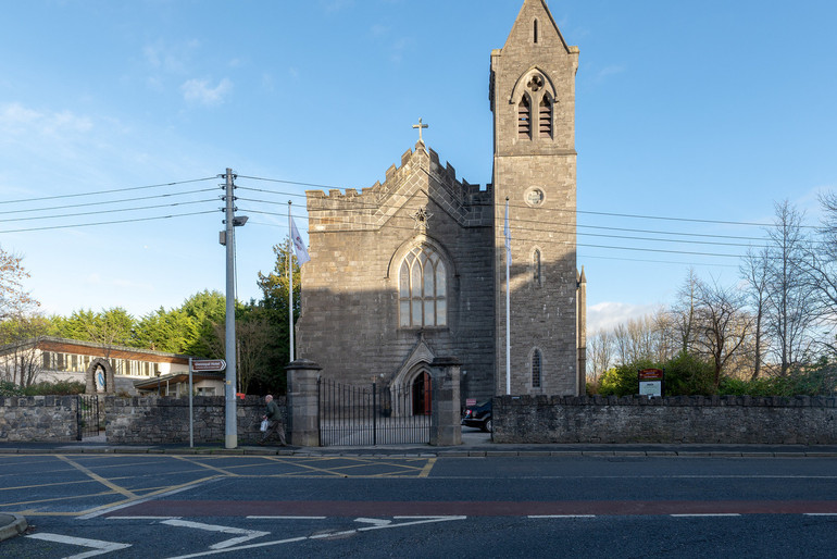 Eglise Sainte-Marie, à Maynooth, comté de Kildare, République d’Irlande  (Photos : ©Flickr-William Murphy)