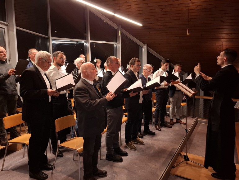 Concert de la chorale grégorienne St Benoît et les sœurs adoratrices des Côtes