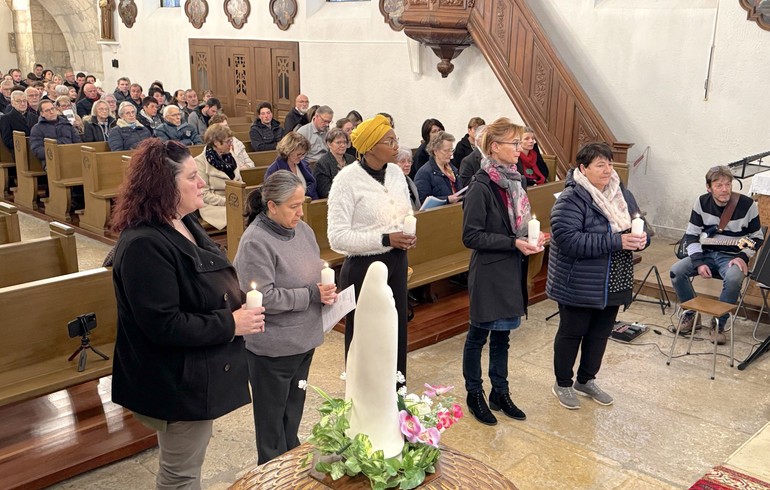 Messe de reconnaissance pour les catéchistes à Bure