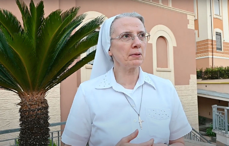 Sr Simona Brambilla, première femme préfète d'un dicastère de la Curie romaine